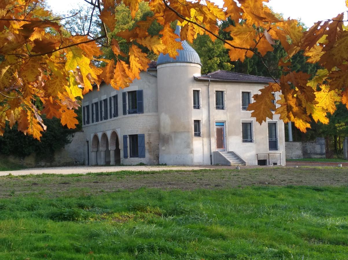 Lodge Hôtel de Sommedieue Verdun Eksteriør billede
